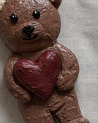 For Always Bear – handgemaakt reliëf wandobject voor de kinderkamer (liefdevol en zacht kunstwerk)